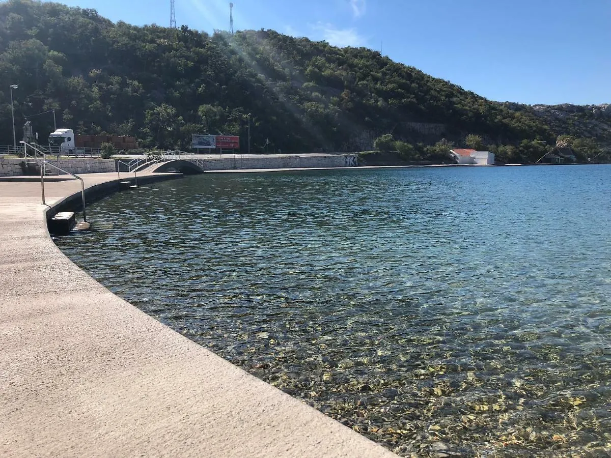 Kuca Silva Villa Bakarac Holiday home